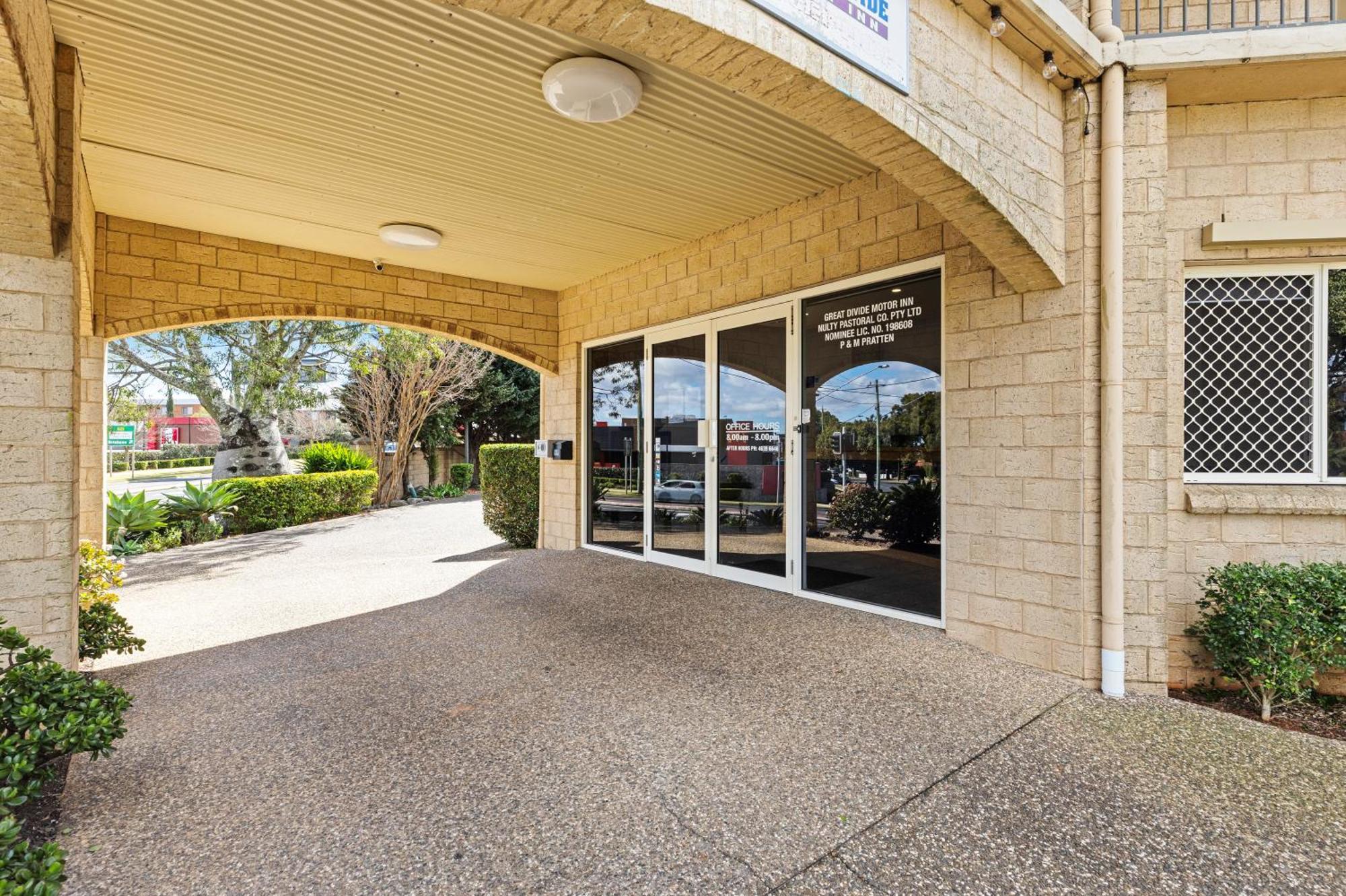Great Divide Motor Inn Toowoomba Eksteriør billede